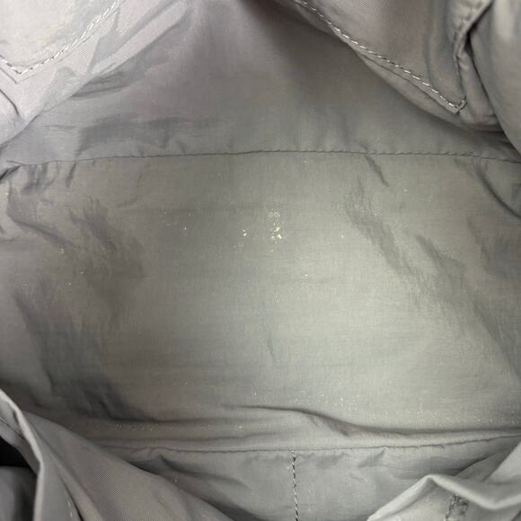 Petunia Pickle Bottom Boxy Backpack Diaper Bag Gray Black Convertible - Picture 6 of 11